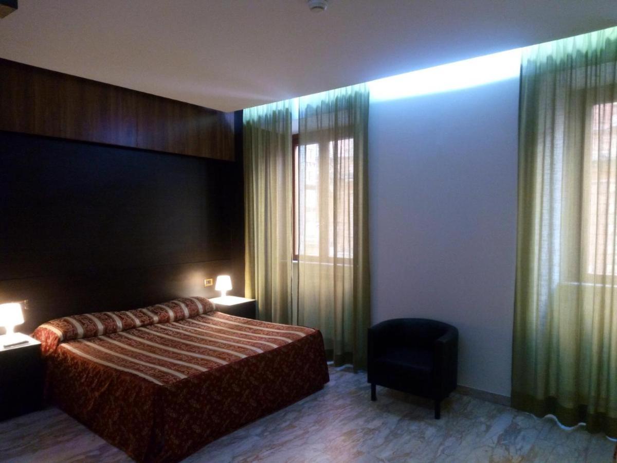 Hotel Milazzo Roma Esterno foto